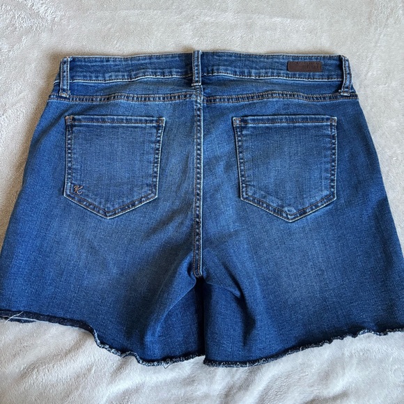 KUT From The Kloth Women's Blue Denim Shorts Size 10 - Picture 2 of 9